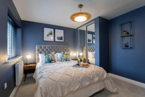 Elliot Oliver - Exquisite Two Bedroom Apartment With Garden, Parking & EV Charger